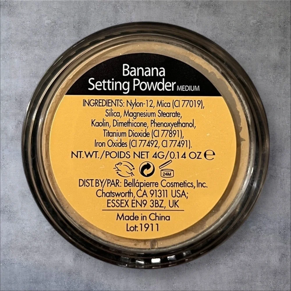 bellapierre Banana Setting Powder in Medium, 0.14 Oz